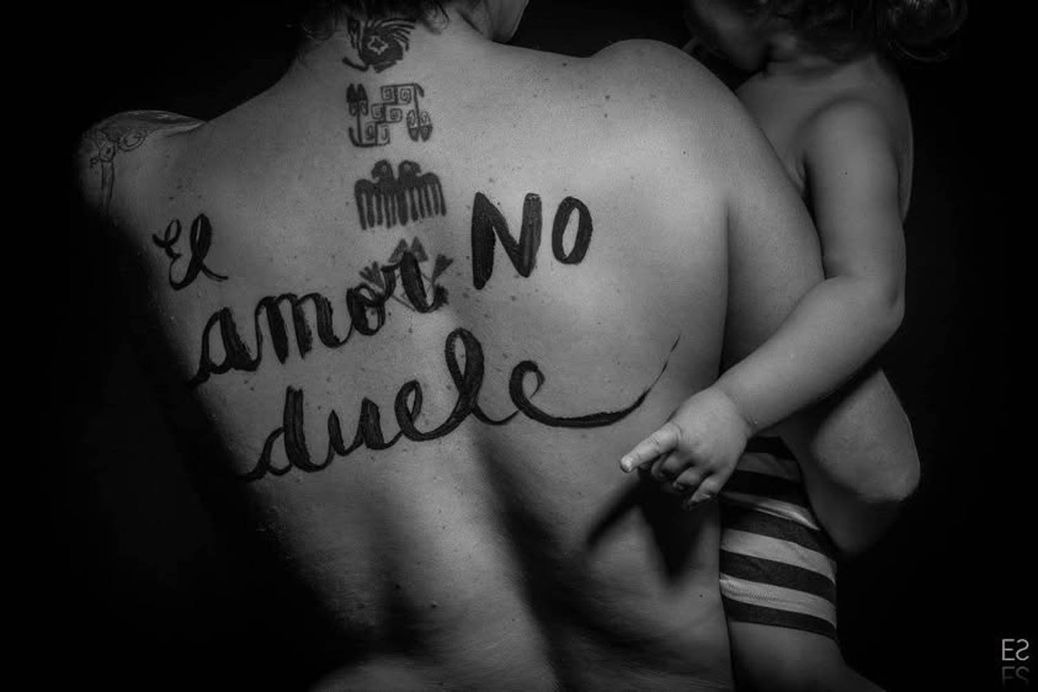 Fotografía de Estanislao Santos: Fotografía de la serie El Grito de Nuestros Cuerpos