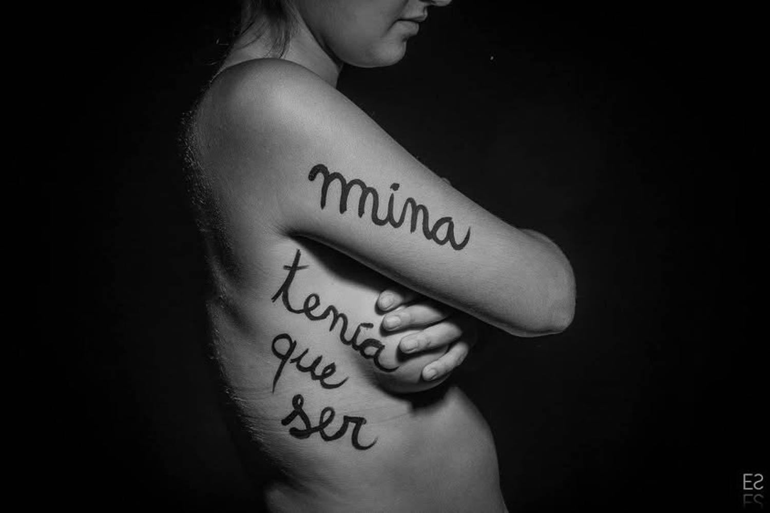 Fotografía de Estanislao Santos: Retrato de la serie El Grito de Nuestros Cuerpos